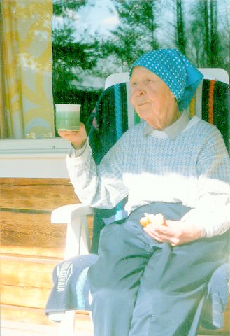 Sylvi at age 90